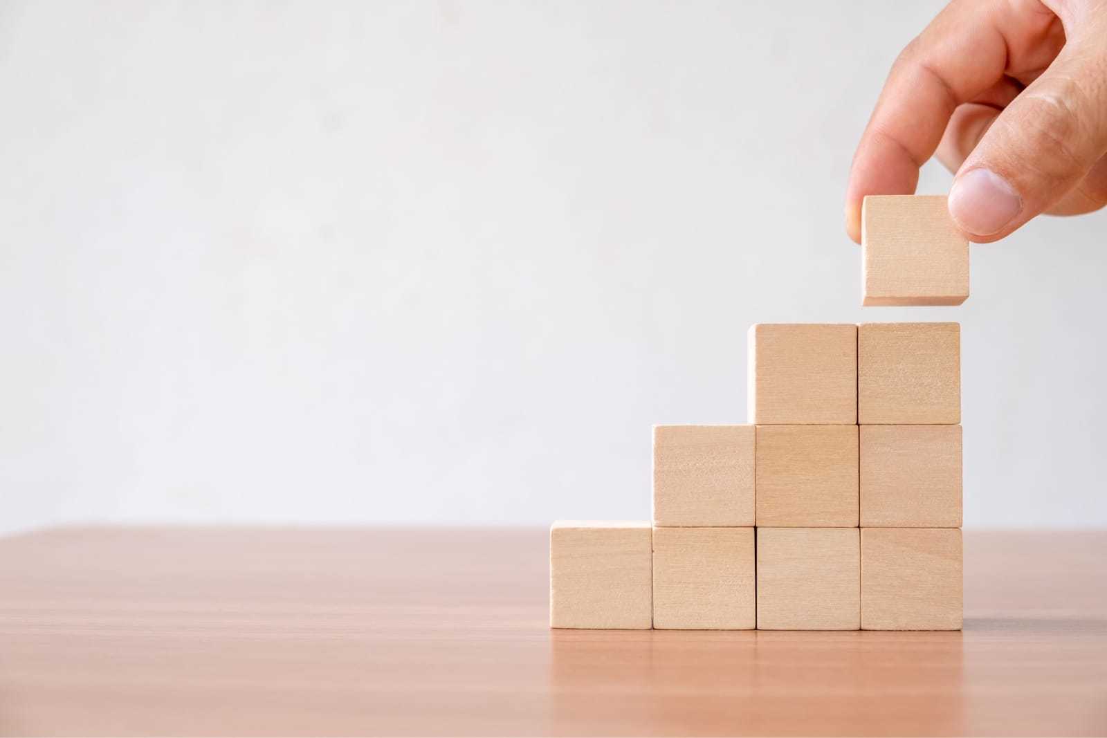 ブロックを積み上げる